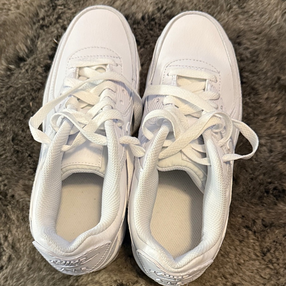 Nike Kids White Sneakers Sz 3.5